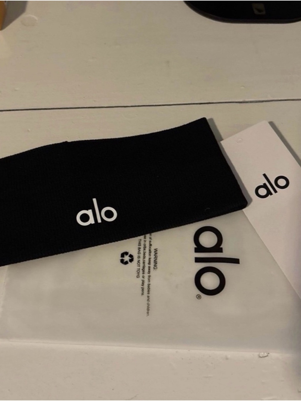 ALO Yoga Black & White Logo Wide Headband
